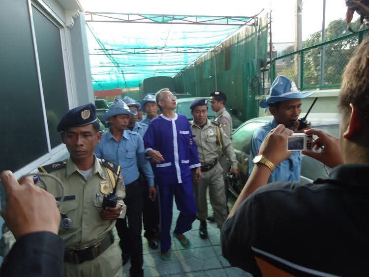 តស់ មកដឹងរឿងចាស់របស់វិរៈស៊ុម ខ្វាឃីត កាលពីឆ្នាំ២០១០