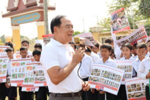 ឯកឧត្ដមទេសរដ្ឋមន្រ្តី លី ធុជ អំពាវនាវឱ្យប្រជាពលរដ្ឋរួមសាមគ្គីគ្នាជាធ្លុងមួយ និងជឿជាក់លើការដឹកនាំរបស់រាជរដ្ឋាភិបាលក្នុងការការពារអធិបតេយ្យភាព និងអនាគតរបស់ជាតិខ្មែរ