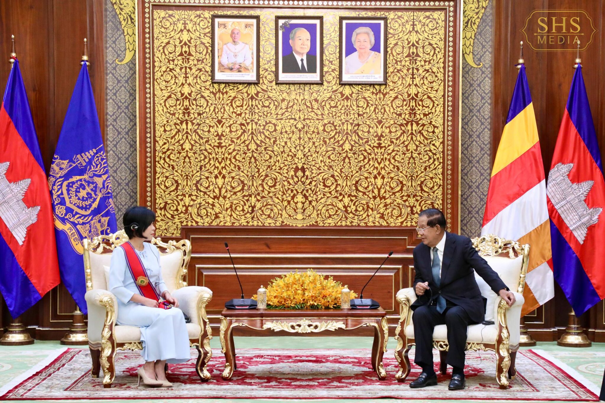 សម្តេចតេជោ ហ៊ុន សែន អនុញ្ញាតឱ្យលោកជំទាវ Teo Lay Cheng ឯកអគ្គរដ្ឋទូតនៃសាធារណរដ្ឋសិង្ហបុរីប្រចាំនៅកម្ពុជា ចូលជួបសម្ដែងការគួរសម និងជម្រាបលា