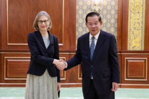 សម្តេចតេជោ ហ៊ុន សែន អនុញ្ញាតឱ្យ លោកជំទាវ Katharina Wieser ឯកអគ្គរដ្ឋទូតថ្មីនៃសាធារណរដ្ឋអូទ្រីសប្រចាំនៅកម្ពុជា ចូលជួប និងប្រគល់សារតាំង