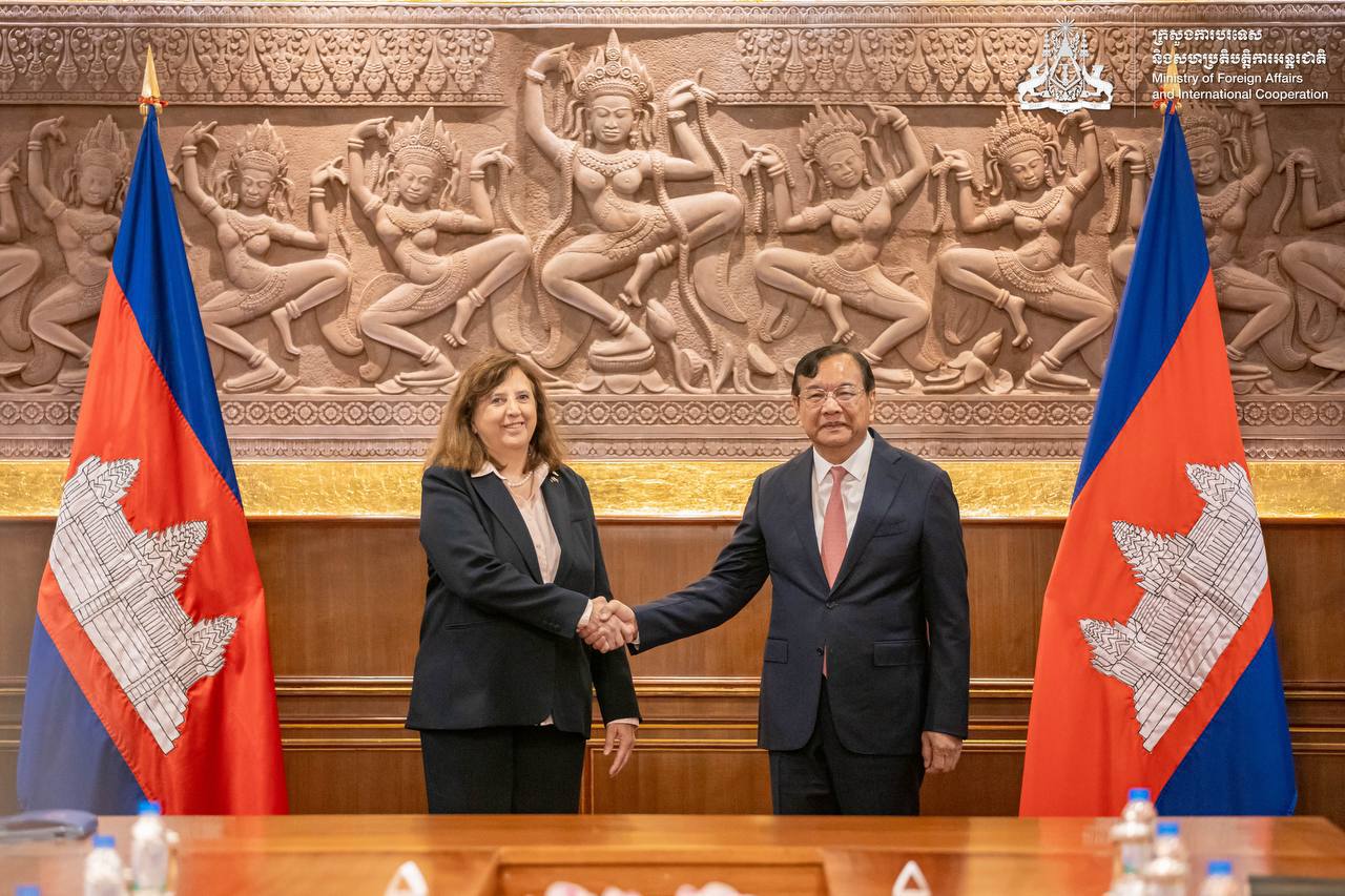 កម្ពុជាថ្លែងអំណរគុណសហភាពអឺរ៉ុប ចំពោះការផ្តល់ជំនួយមនុស្សធម៌ដល់ជនភៀសសឹកកម្ពុជា ព្រមទាំងគាំទ្របទឈប់បាញ់កម្ពុជា-ថៃ