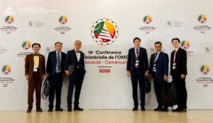 ឯកឧត្តមទេសរដ្ឋមន្ត្រី សុក ស៊ីផាន់ណា បានអញ្ជើញចូលរួមសន្និសីទថ្នាក់រដ្ឋមន្ត្រីលើកទី១៤ អង្គការពាណិជ្ជកម្មពិភពលោក នៅប្រទេសកាម៉េរូន ប្រកបដោយផ្លែផ្កា