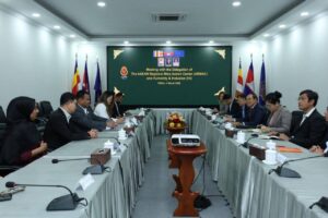 កម្ពុជា មិនត្រឹមតែបោសសម្អាតមីនដែលសល់ពីសង្គ្រាមទេ គឺថែមទាំងថែទាំ និងគាំទ្រដល់ជនរងគ្រោះ គ្រួសារ និងសហគមន៍ឱ្យរស់នៅប្រកបដោយសេចក្តីថ្លៃថ្នូរ