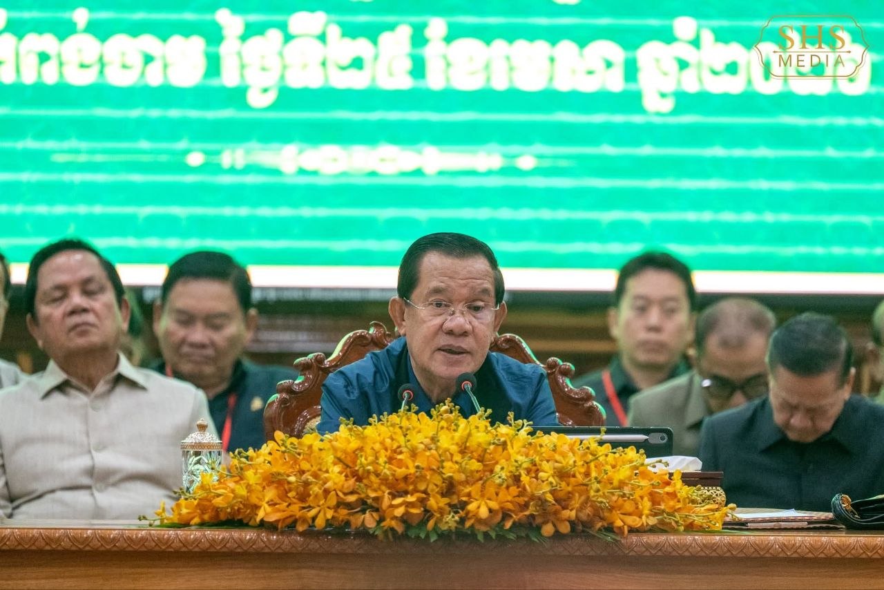 សម្តេចតេជោ ហ៊ុន សែន ក្រើនរំឭកថា «មន្ត្រីមិនមែនជាចៅហ្វាយរបស់ប្រជាជននោះទេ គឺជាអ្នកបម្រើដ៏ស្មោះត្រង់របស់ប្រជាជន»