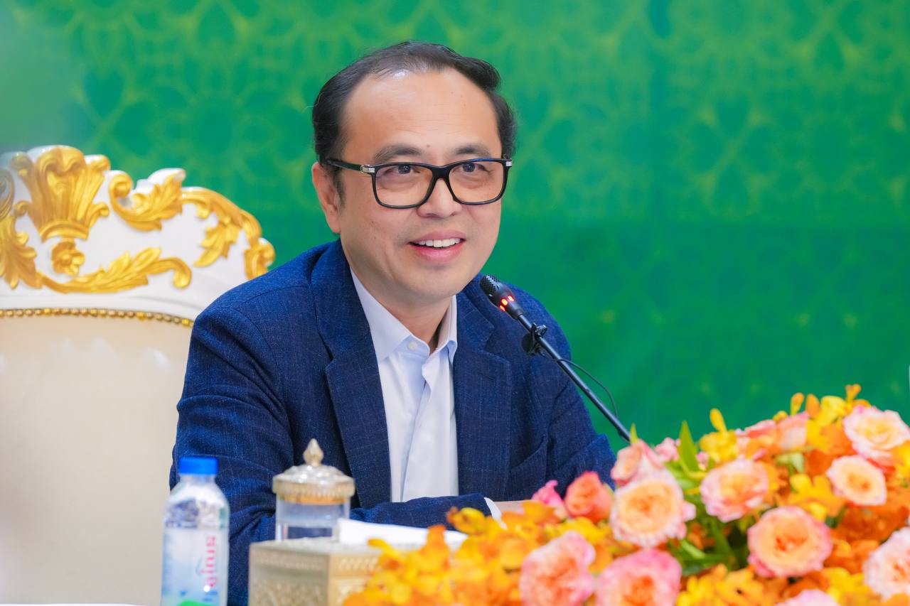 ឧបនាយករដ្ឋមន្រ្តីប្រចាំការ វង្សី វិស្សុត ដឹកនាំ «វិបស្សនាដើម្បីពិនិត្យ ពិភាក្សា និងពិគ្រោះយោបល់លើសេចក្តីព្រាងរបាយការណ៍តាមដាន និងត្រួតពិនិត្យការអនុវត្តយុទ្ធសាស្ត្របញ្ចកោណ ដំណាក់កាលទី១ ឆ្នាំ២០២៥»