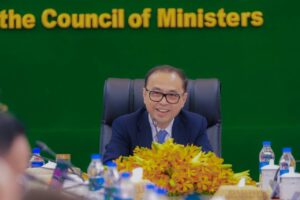 ឯកឧត្តមឧបនាយករដ្ឋមន្ត្រីប្រចាំការ វង្សី វិស្សុត ដឹកនាំកិច្ចប្រជុំត្រួតពិនិត្យចុងក្រោយ ដើម្បីពិភាក្សាលើសេចក្តីព្រាងច្បាប់ស្តីពីវិសោធនកម្មច្បាប់ស្តីពីផ្លូវថ្នល់