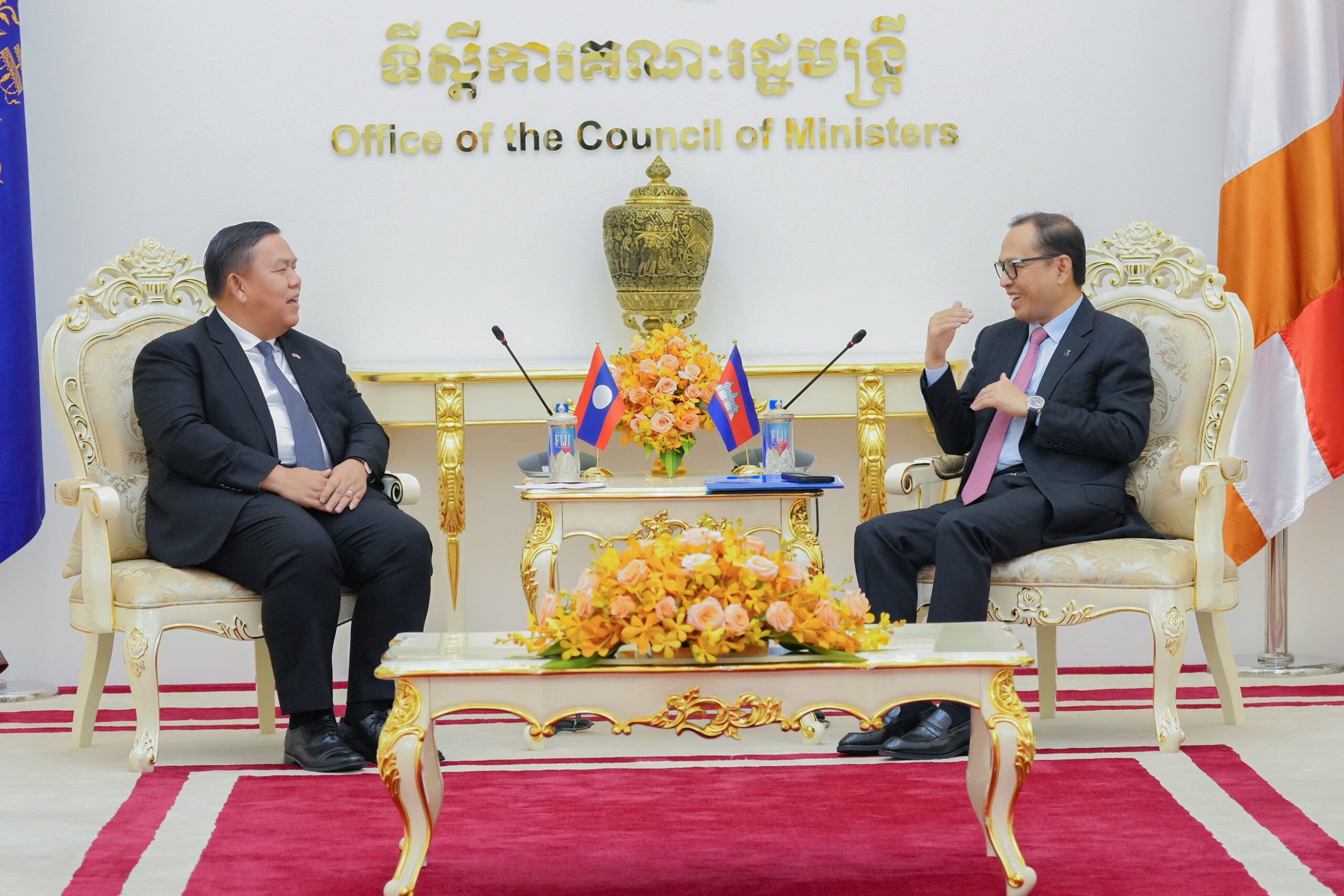 ឯកឧត្តមឧបនាយករដ្ឋមន្ត្រីប្រចាំការ វង្សី វិស្សុត ទទួលជួបពិភាក្សាការងារជាមួយឯកឧត្តម Sonexay Vannaxay ឯកអគ្គរដ្ឋទូតឡាវថ្មីប្រចាំកម្ពុជា