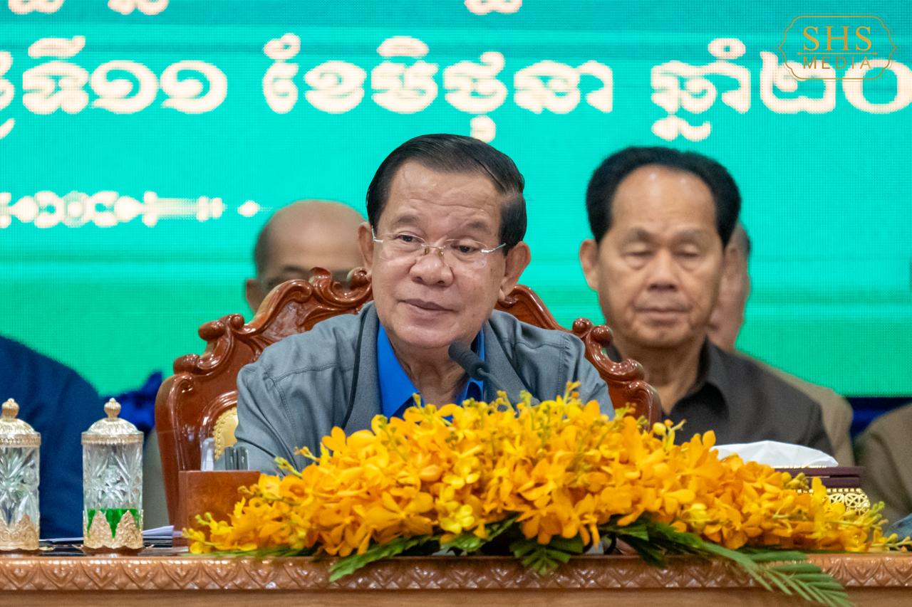 សម្តេចតេជោ ហ៊ុន សែន ណែនាំឱ្យអាជ្ញាធរមូលដ្ឋានត្រូវយកចិត្តទុកដាក់ចំពោះសុខទុក្ខរបស់ក្រុមគ្រួសារយុទ្ធជនជួរមុខ