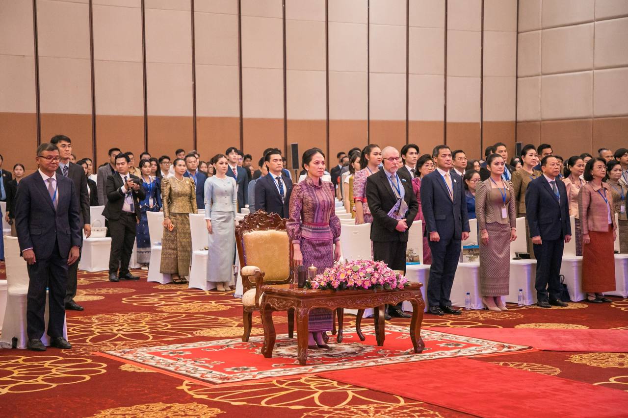 លោកជំទាវបណ្ឌិត ពេជ ចន្ទមុន្នី៖ សន្តិភាពមានតម្លៃធំធេងបំផុតសម្រាប់កុមារគ្រប់រូប