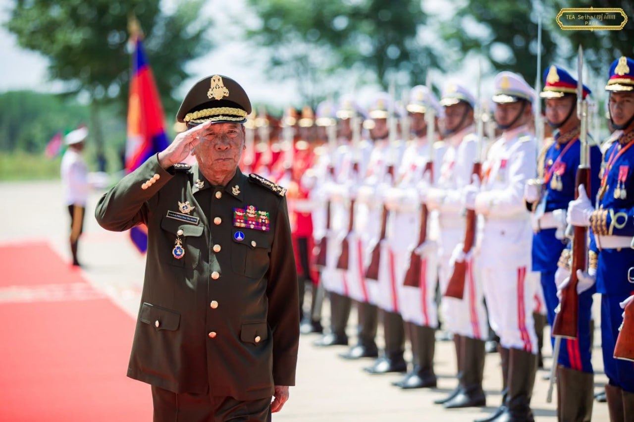ឯកឧត្តម ទៀ សីហា ចូលរួមអបអរសាទរពិធីខួបអនុស្សាវរីយ៍លើកទី៤៩ ទិវានៃការចងចាំដំណើរឆ្ពោះទៅការផ្តួលរំលំរបបប្រល័យពូជសាសន៍ ប៉ុល ពត