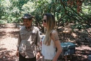 លោកស្រី Angelina Jolie បង្ហោះសារអំពីវិបត្តិជនភៀសសឹកកម្ពុជា ដែលមិនទាន់អាចវិលត្រឡប់ទៅផ្ទះវិញបាន