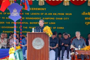 សម្តេចធិបតី ហ៊ុន ម៉ាណែត៖ កំណាត់ផ្លូវជាតិលេខ៧ (ស្គន់-កំពង់ចាម) ជាសរសៃឈាមសេដ្ឋកិច្ចតភ្ជាប់ប៉ូលសំខាន់ៗ និងភូមិភាគឦសាន