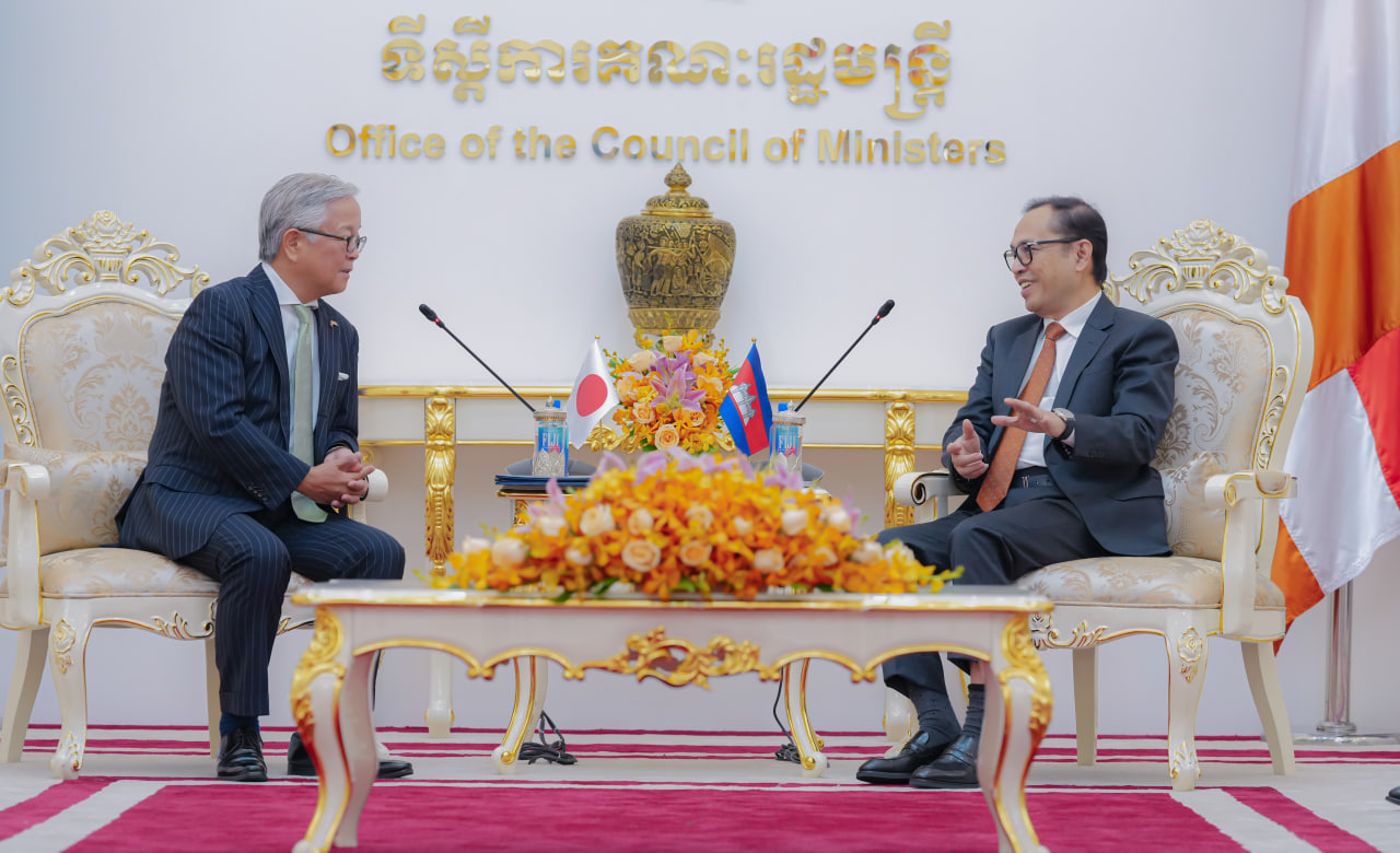 ឯកឧត្តមឧបនាយករដ្ឋមន្ត្រីប្រចាំការ វង្សី វិស្សុត ទទួលជួបឯកឧត្តម Ueno Atsushi ឯកអគ្គរាជទូតជប៉ុនប្រចាំកម្ពុជា ដើម្បីសម្តែងការគួរសម និងជម្រាបលា
