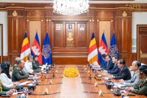 សម្តេចតេជោ ហ៊ុន សែន អរគុណឯកឧត្តម អាន់វ៉ា អ៊ីប្រាហ៊ីម ដែលបានចូលរួមស្វែងរកដំណោះស្រាយជម្លោះព្រំដែនកម្ពុជា-ថៃ