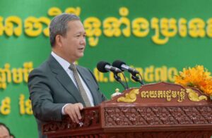 សម្តេចធិបតី ហ៊ុន ម៉ាណែត ស្វាគមន៍រាល់គំនិតយោបល់ក្នុងន័យស្ថាបនា