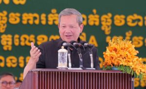 សម្តេចធិបតី ហ៊ុន ម៉ាណែត ជំរុញឱ្យភាគឦសានបង្វែរកសិ-ឧស្សាហកម្ម ជាក្បាលម៉ាស៊ីនសេដ្ឋកិច្ច ភ្ជាប់ទៅកំពង់ផែសមុទ្រ